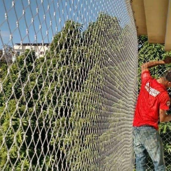 Rede de proteção em quadra poliesportiva